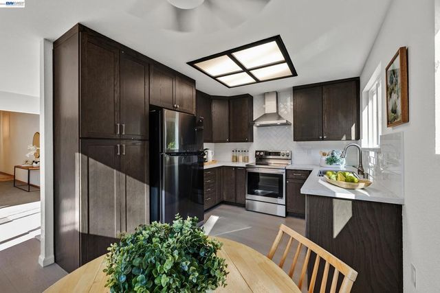 34233 Arizona St, Union City, CA 94587