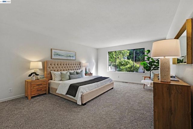 34233 Arizona St, Union City, CA 94587