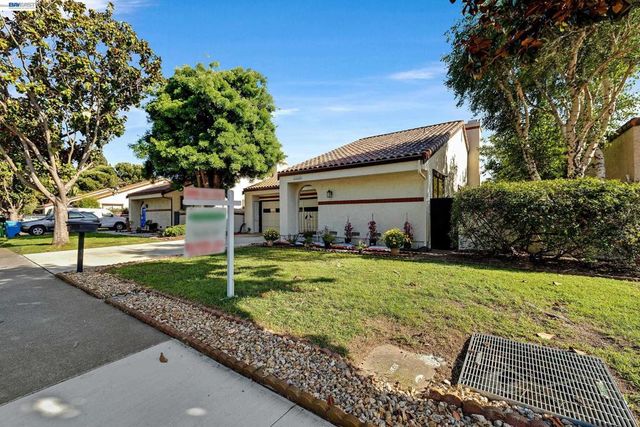 34233 Arizona St, Union City, CA 94587