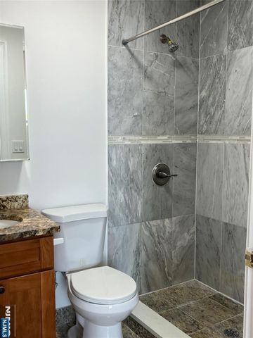 315 7th Street 602, Union City, NJ 07087