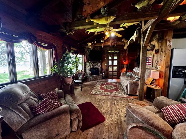 W11020 Howard Drive, Fox Lake, WI 53933
