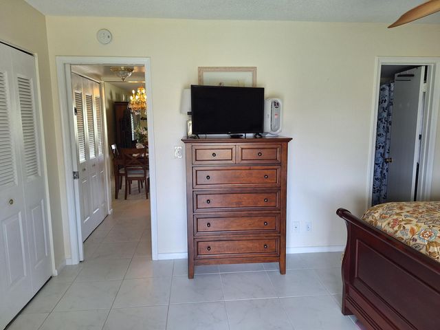 305 Andover L, West Palm Beach, FL 33417