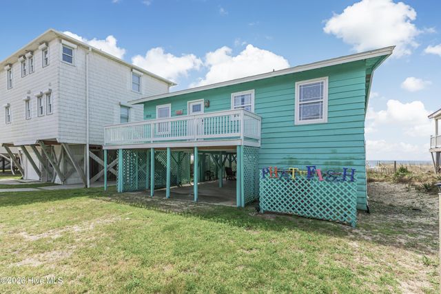 3325 W Beach Drive, Oak Island, NC 28465