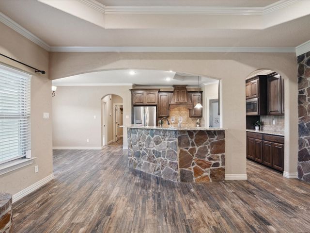 239 Scenic Wood Drive, Reno, TX 76020