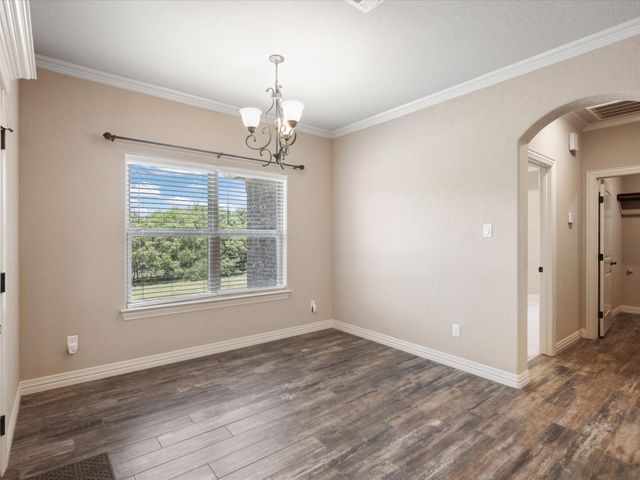 239 Scenic Wood Drive, Reno, TX 76020