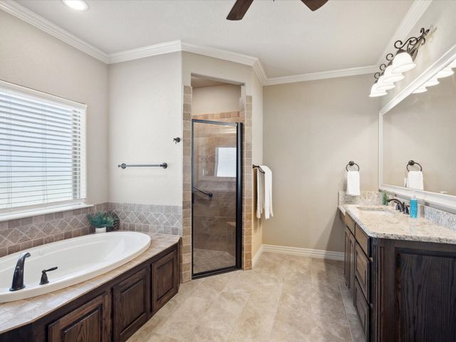 239 Scenic Wood Drive, Reno, TX 76020