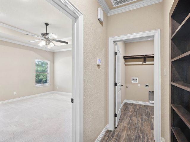 239 Scenic Wood Drive, Reno, TX 76020