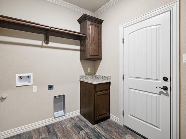 239 Scenic Wood Drive, Reno, TX 76020