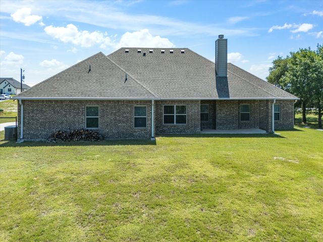 239 Scenic Wood Drive, Reno, TX 76020
