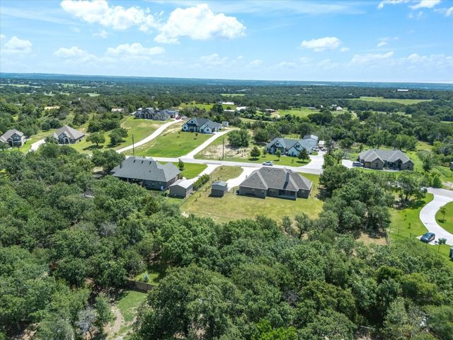 239 Scenic Wood Drive, Reno, TX 76020
