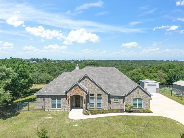 239 Scenic Wood Drive, Reno, TX 76020