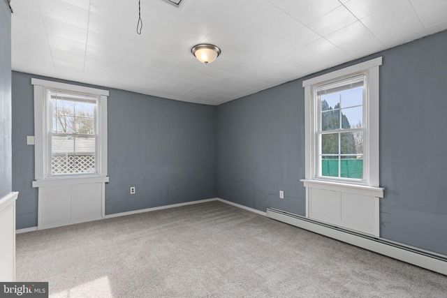 210 AIRPORT, Selinsgrove, PA 17870