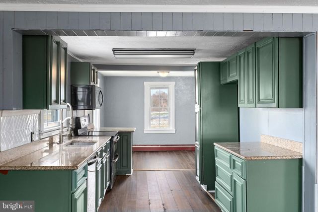 210 AIRPORT, Selinsgrove, PA 17870