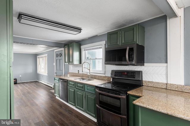 210 AIRPORT, Selinsgrove, PA 17870