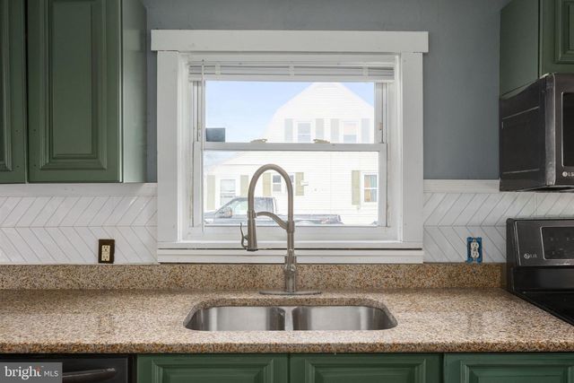 210 AIRPORT, Selinsgrove, PA 17870