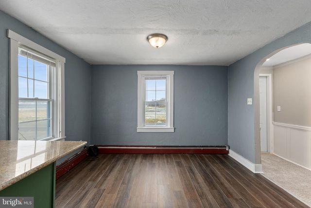 210 AIRPORT, Selinsgrove, PA 17870