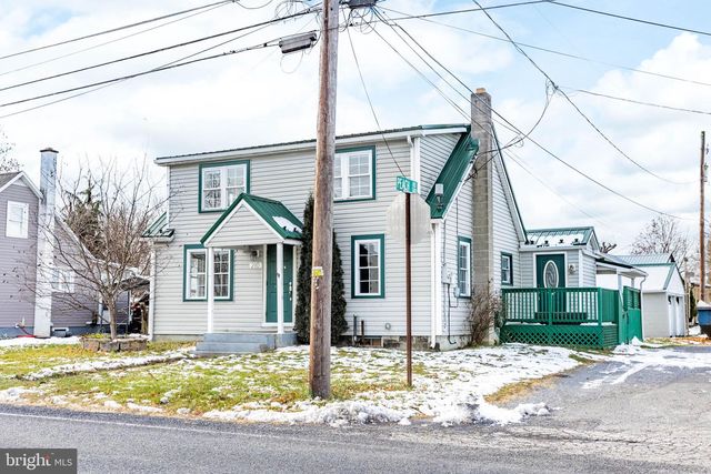 210 AIRPORT, Selinsgrove, PA 17870