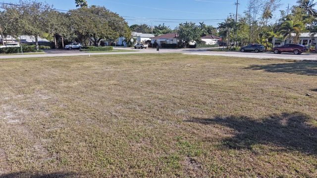 435 NE 25th Street, Wilton Manors, FL 33305