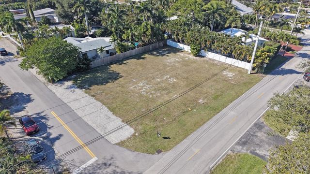 435 NE 25th Street, Wilton Manors, FL 33305