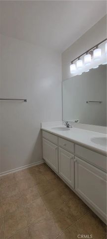 1016 Timberwood, Irvine, CA 92620