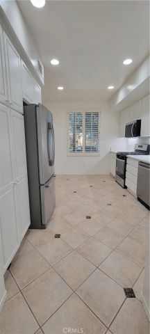 1016 Timberwood, Irvine, CA 92620