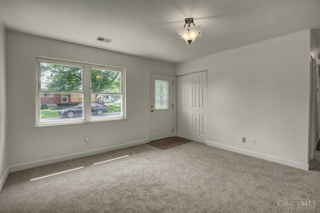 8075 Queens Avenue, Sycamore Twp, OH 45236