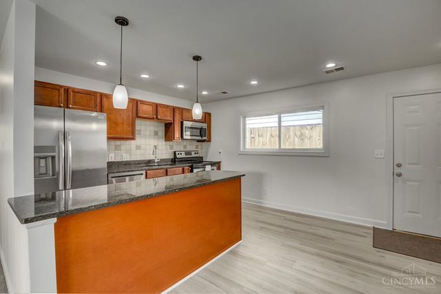 8075 Queens Avenue, Sycamore Twp, OH 45236