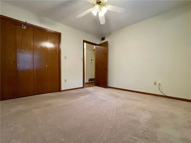 909 W 16th Circle, Russellville, AR 72801