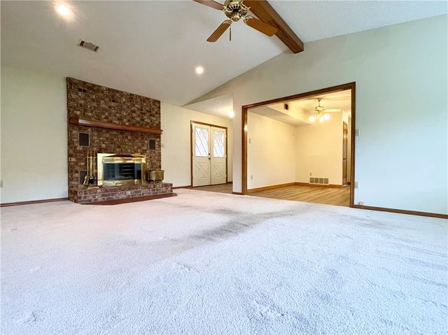 909 W 16th Circle, Russellville, AR 72801