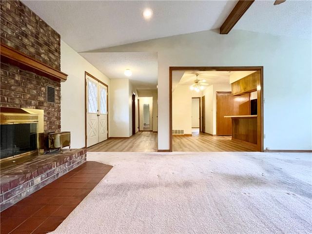 909 W 16th Circle, Russellville, AR 72801