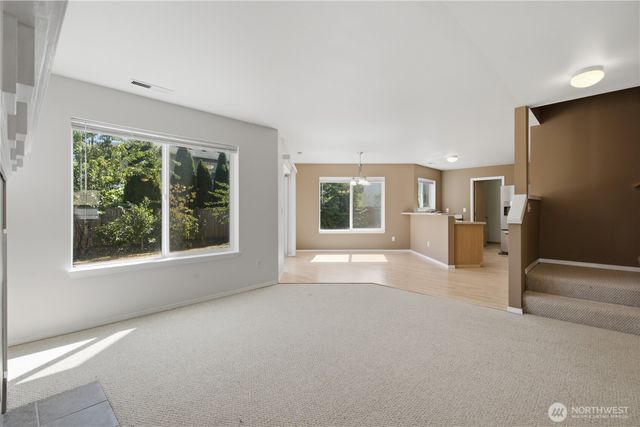 18144 168th Way SE, Renton, WA 98058