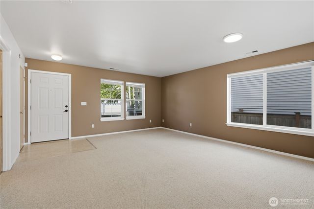 18144 168th Way SE, Renton, WA 98058