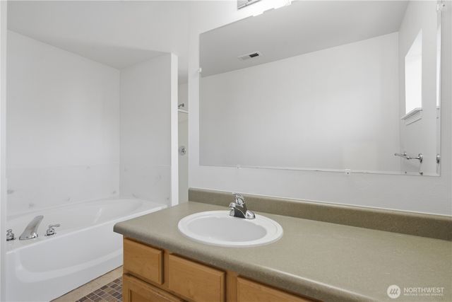 18144 168th Way SE, Renton, WA 98058