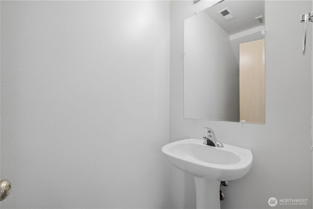 18144 168th Way SE, Renton, WA 98058