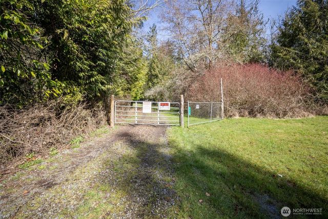 225 Deer Run, Port Angeles, WA 98362