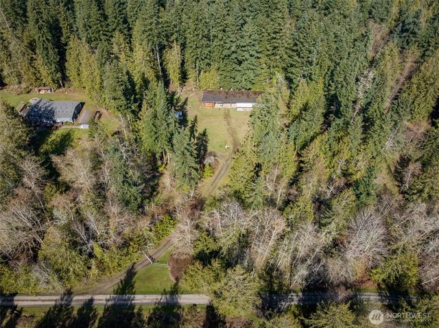 225 Deer Run, Port Angeles, WA 98362