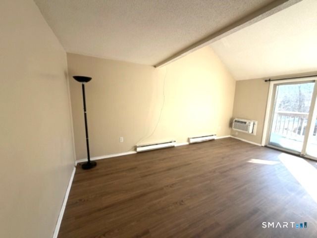 113 Heather Ridge 113, Shelton, CT 06484