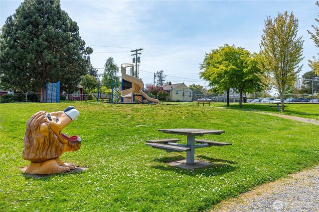 505 NE Kinney Street, Coupeville, WA 98239