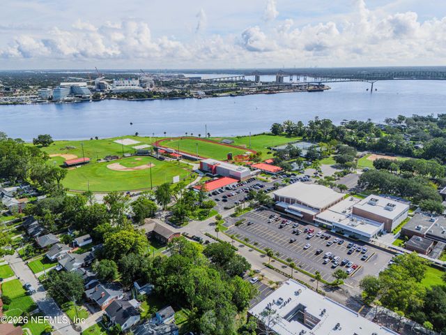 2121 FLESHER Avenue, Jacksonville, FL 32207