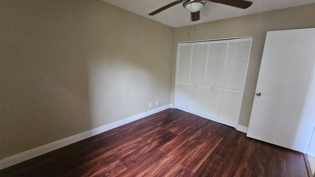 1581 Balfour Point Drive G, West Palm Beach, FL 33411