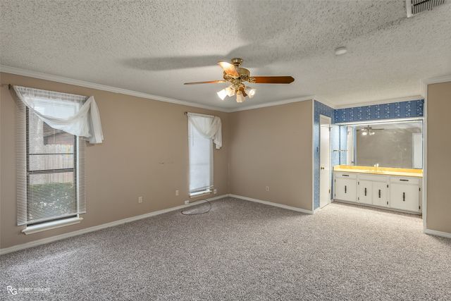 2422 Somersworth Drive, Shreveport, LA 71118