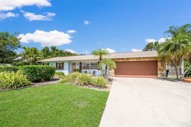 1004 68TH STREET NW, Bradenton, FL 34209