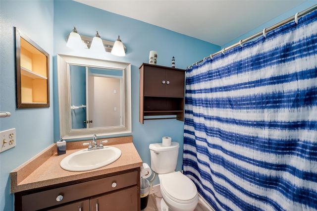 1004 68TH STREET NW, Bradenton, FL 34209