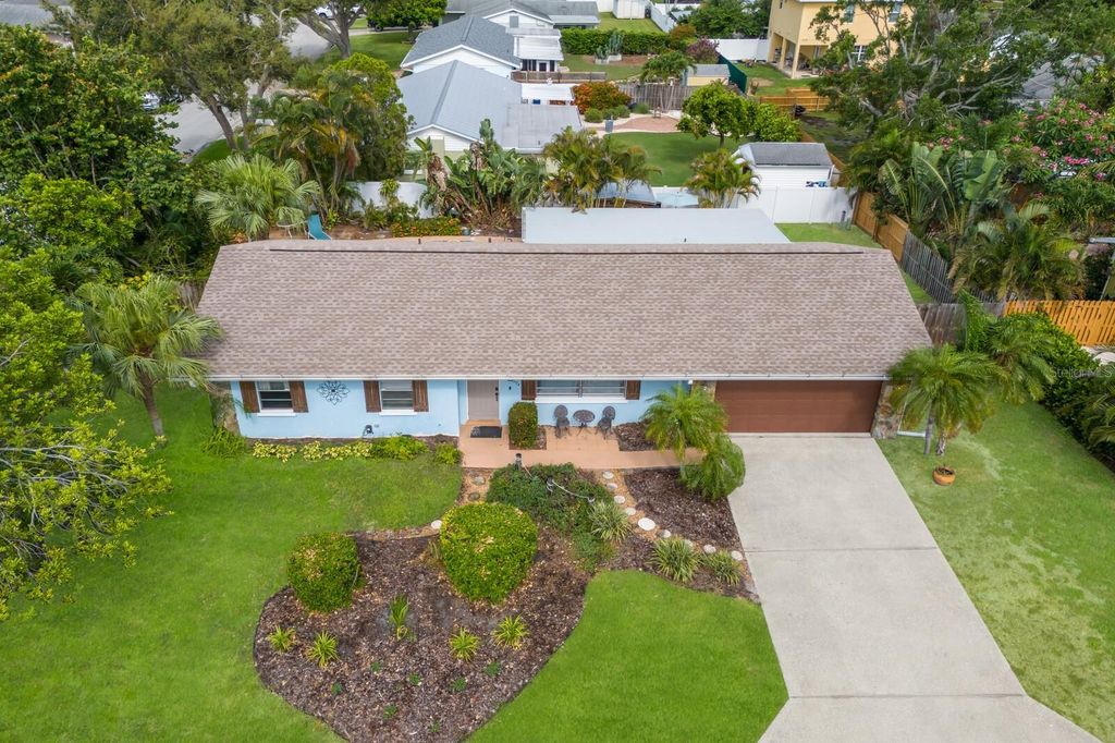 1004 68TH STREET NW, Bradenton, FL 34209
