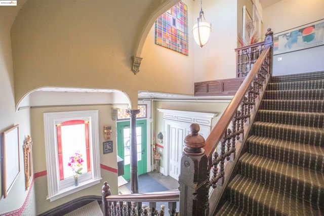 1009 Madison St, Oakland, CA 94607