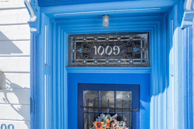 1009 Madison St, Oakland, CA 94607