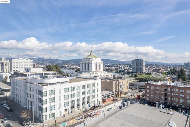 1009 Madison St, Oakland, CA 94607