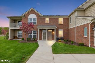 22095 Aberdeen Drive, Macomb Twp, MI 48042