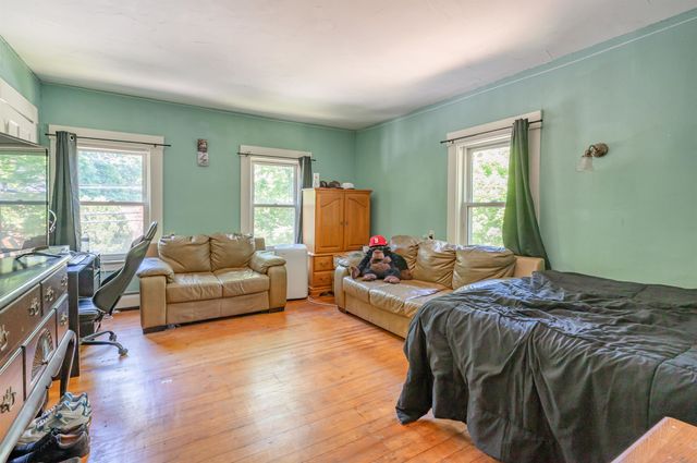 241 Pembroke Street, Pembroke, NH 03275