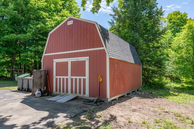 241 Pembroke Street, Pembroke, NH 03275